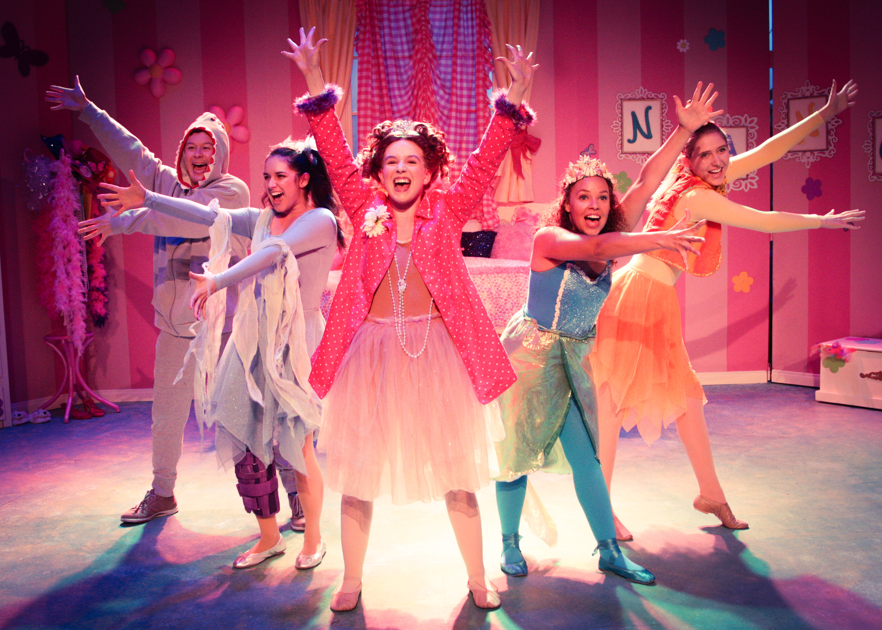 take-a-gander-at-our-photos-from-fancy-nancy-the-musical-chance-theater